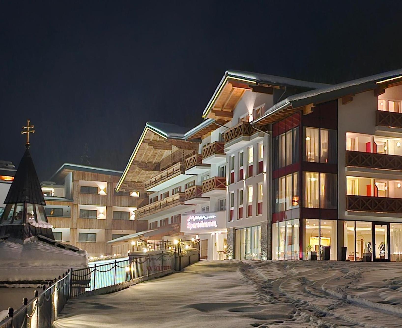 Hotel Sportalmmm, Hoch-Genuss (Adults Only) Zauchensee Buitenkant foto